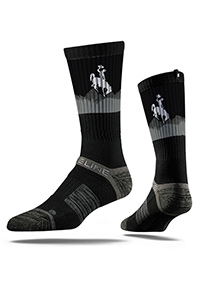Strideline® Crew Bucking Horse Socks