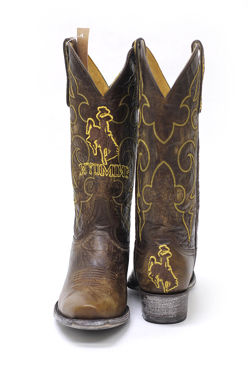 Wyoming cowboys store Clearance