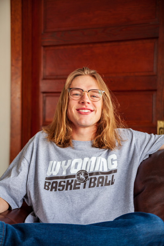 wyoming basketball apparel