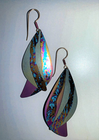 Holly Yashi® OCEAN SONG EARRINGS
