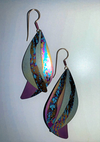 Holly Yashi Ocean Song Earrings