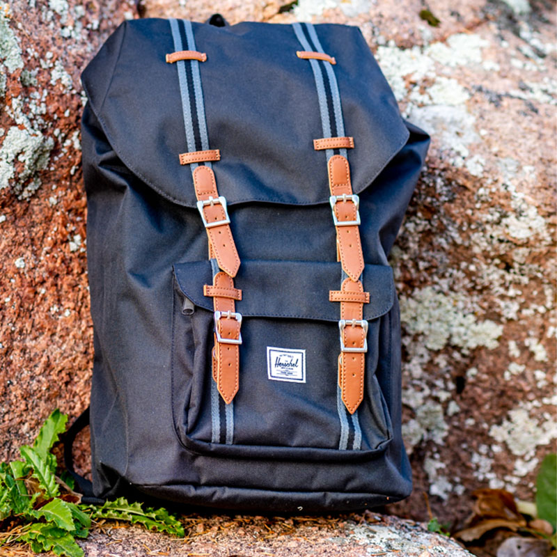 からのお Herschel Classic Light 25 l Polyester 並行輸入品 :BIRMXXAMB07LCRC4XB ...