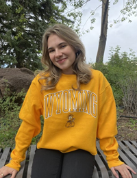 Blue 84® Women's Cropped Crew Wyoming Over Pistol Pete