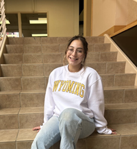 Zoozats® Applique Wyoming Outlined Crewneck -  white