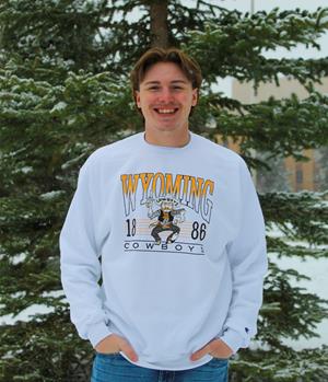 Champion® Crew Powerblend Vintage Wyoming Cowboys Pistol Pete 1886